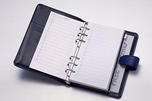 【2025年最新】歯ブラシの選び方と効果的なケア方法｜歯の健康を守る完全ガイド